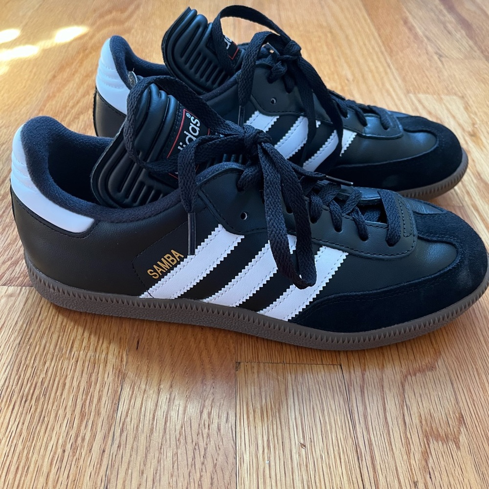 Addias Samba shoes